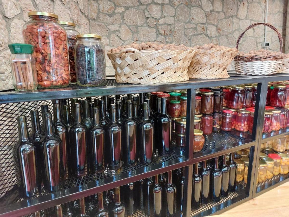 Vila Rira - Rrajce, Shebenik Perrenjas Esterno foto